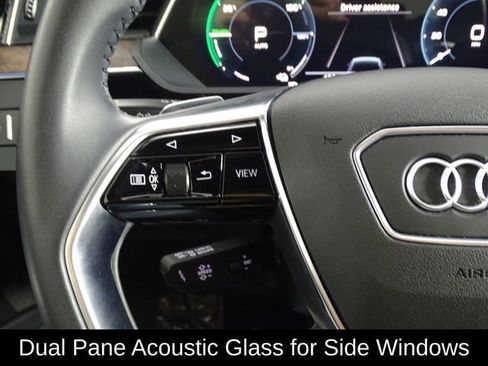 Used 2019 Audi e-tron Prestige w/ Prestige Package image 29