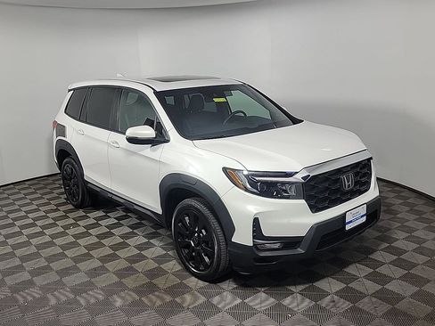 Certified 2023 Honda Passport EX-L image 2