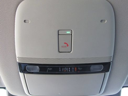 Used 2024 Nissan Ariya AWD image 24