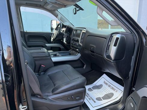 Used 2016 Chevrolet Silverado 2500 LTZ w/ Duramax Plus Package AWD/4WD image 9