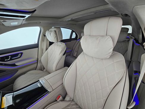 New 2026 Mercedes-Benz S 500 4MATIC image 22