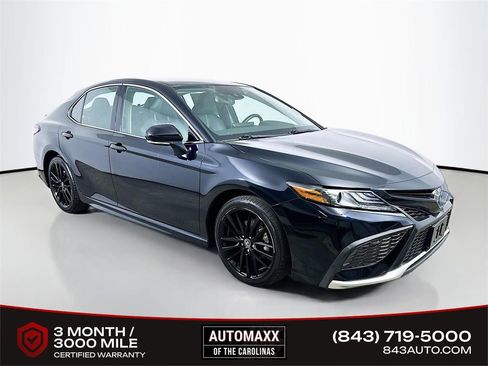 Used 2024 Toyota Camry XSE FWD image 1