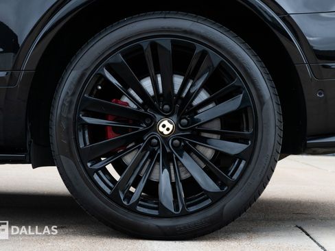 Used 2020 Bentley Bentayga Speed image 9