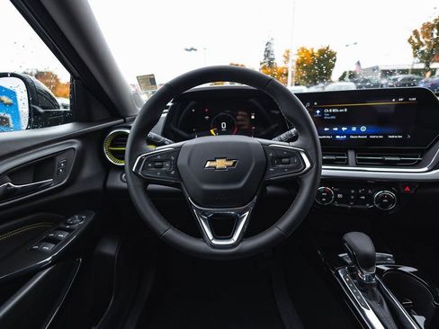 New 2026 Chevrolet Trax LT image 15