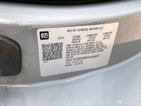 Used 2024 Chevrolet Corvette Stingray Premium Cpe w/ Z51 Performance Package image 30