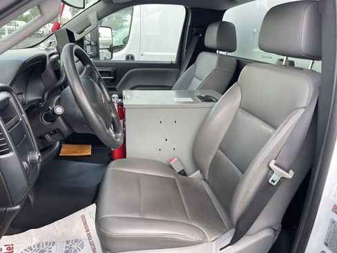 Used 2018 Chevrolet Silverado 3500 W/T w/ WT Convenience Package RWD image 12
