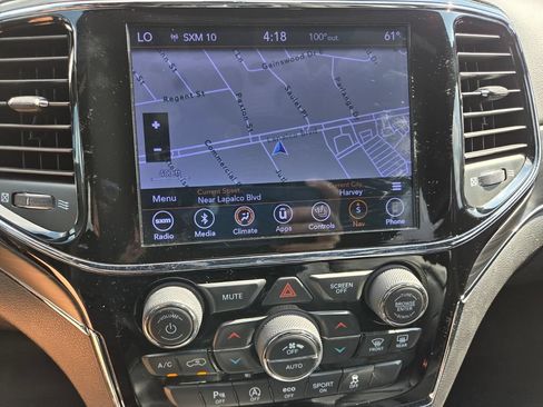 Used 2019 Jeep Grand Cherokee Limited RWD image 16