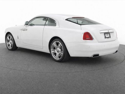 Used 2015 Rolls-Royce Wraith RWD image 5