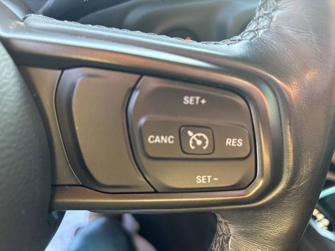 Used 2021 Jeep Wrangler Unlimited Sport image 32