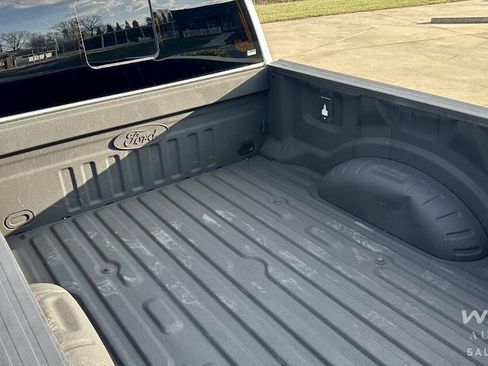 Used 2021 Ford F250 Lariat image 11