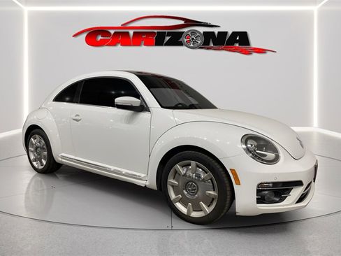 Used 2019 Volkswagen Beetle 2.0T SE image 2