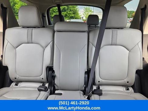 Certified 2025 Honda Pilot Touring image 14