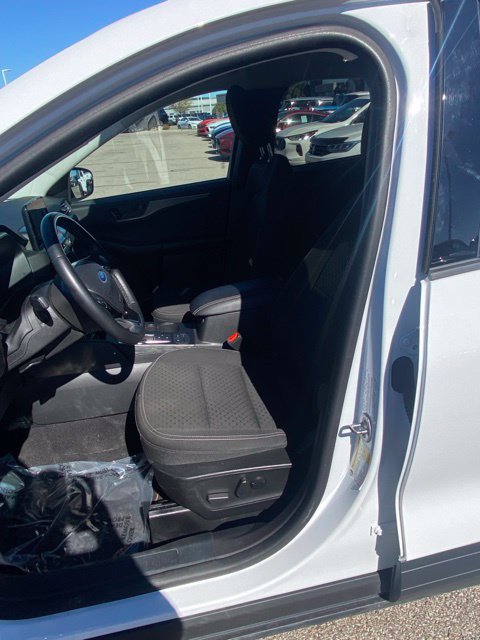Used 2023 Ford Escape Active AWD/4WD image 9