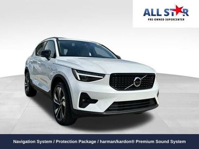 New 2025 Volvo XC40 B5 Ultra w/ Protection Package