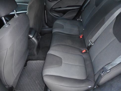 Used 2016 Dodge Dart SE w/ Convenience Group image 17