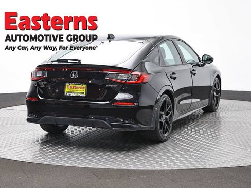 Used 2022 Honda Civic Sport image 5