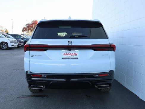 New 2026 Buick Enclave Sport Touring image 6