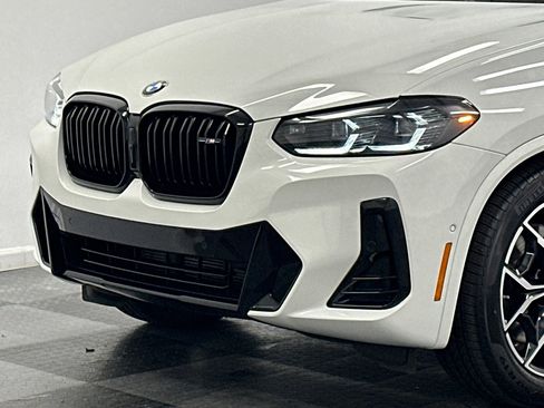 Used 2023 BMW X3 M40i w/ Premium Package image 2