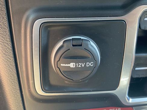 Used 2022 Jeep Wrangler Unlimited Rubicon 4xe w/ Cold Weather Group AWD/4WD image 42