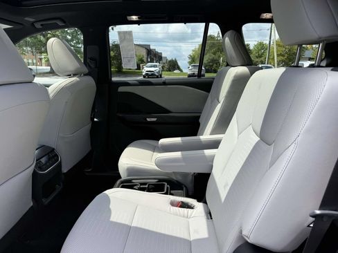 Used 2026 Lexus TX 350 AWD w/ Technology Package image 19