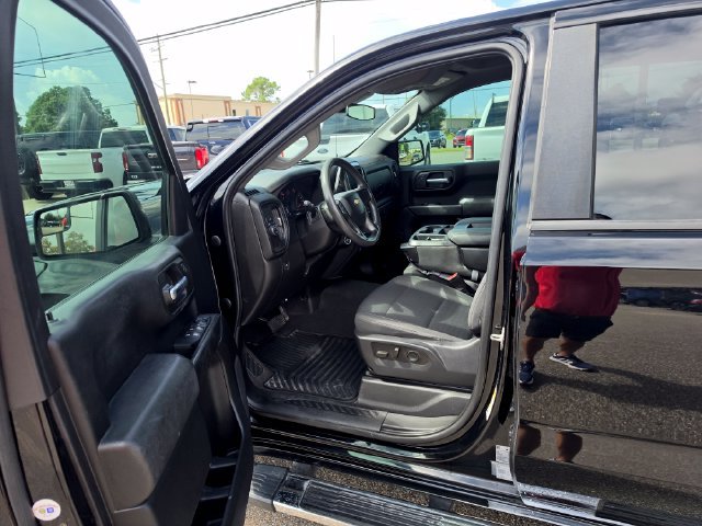 Used 2022 Chevrolet Silverado 1500 Custom RWD image 16
