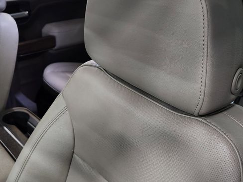 Used 2022 GMC Sierra 1500 SLT image 35