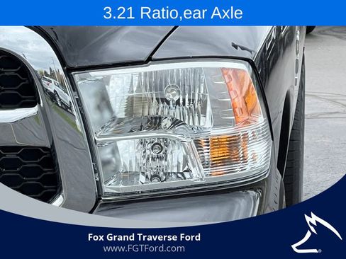 Used 2024 RAM 1500 Classic SLT AWD/4WD image 29