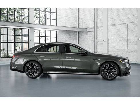 New 2026 Mercedes-Benz E 53 AMG e 4MATIC Sedan image 17