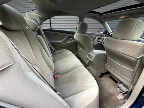 Used 2007 Toyota Camry SE image 23