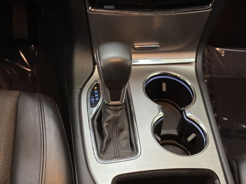 Used 2020 Jeep Grand Cherokee Altitude RWD image 23