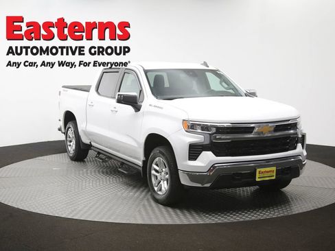 Used 2023 Chevrolet Silverado 1500 LT AWD/4WD image 51