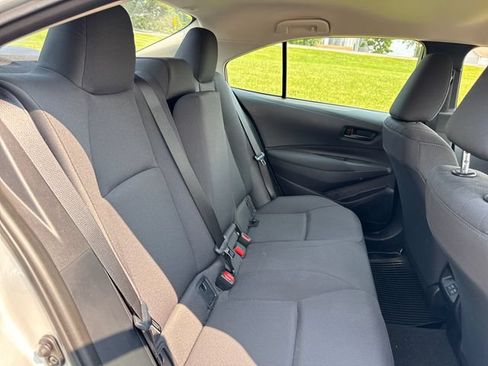 Used 2024 Toyota Corolla LE FWD image 14