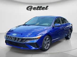 Certified 2025 Hyundai Elantra SEL FWD video 1