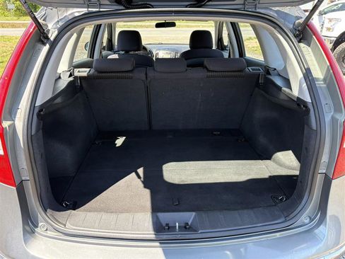 Used 2010 Hyundai Elantra GLS FWD image 15