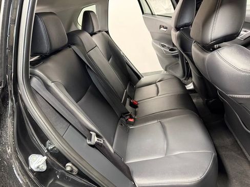 Used 2024 Toyota Corolla Cross XLE image 21