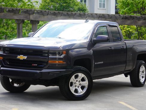 Used 2016 Chevrolet Silverado 1500 LT w/ All Star Edition image 6