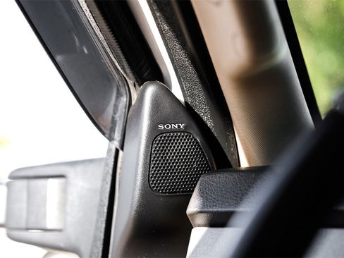 Used 2015 Ford F350 Lariat w/ Lariat Ultimate Package image 49