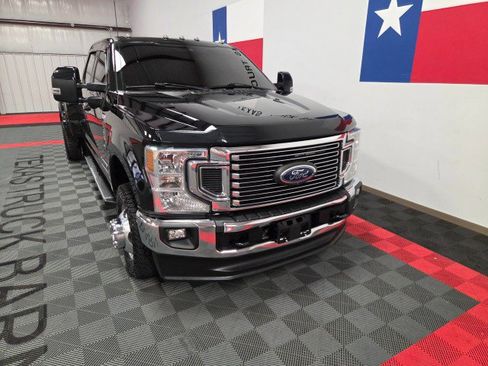 Used 2022 Ford F350 Lariat w/ Lariat Ultimate Package image 17