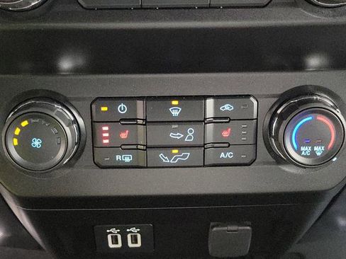 Used 2020 Ford F150 XLT w/ Equipment Group 302A Luxury image 31