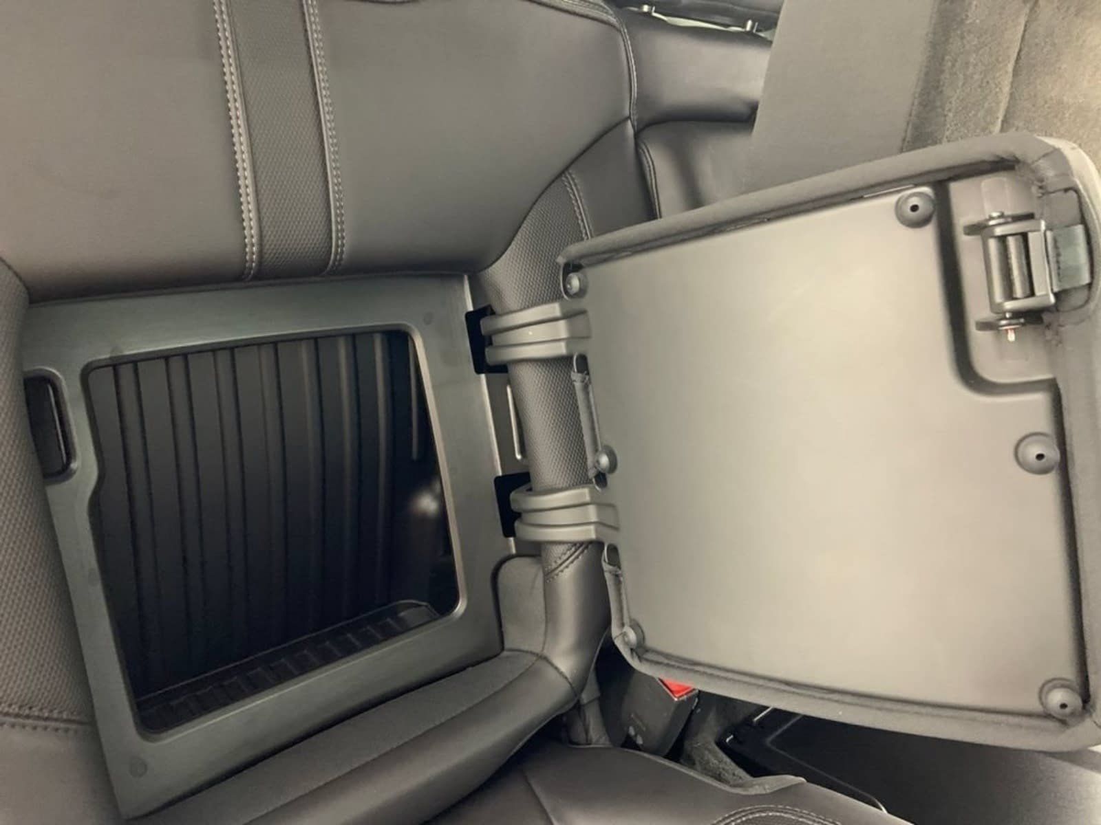 Used 2020 Chevrolet Silverado 3500 High Country AWD/4WD image 22