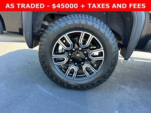 Used 2020 GMC Sierra 2500 AT4 w/ AT4 Premium Package AWD/4WD image 7