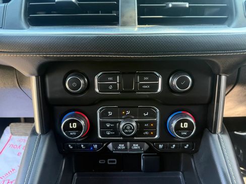 Used 2024 Chevrolet Tahoe Premier AWD/4WD image 20