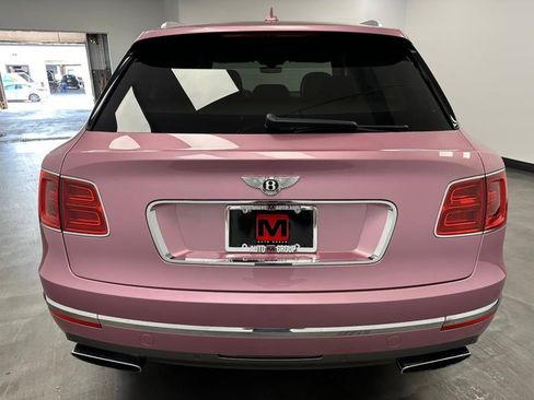 Used 2018 Bentley Bentayga image 6