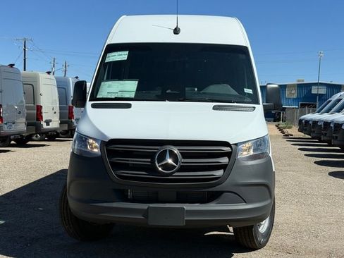 New 2026 Mercedes-Benz Sprinter 2500 image 3