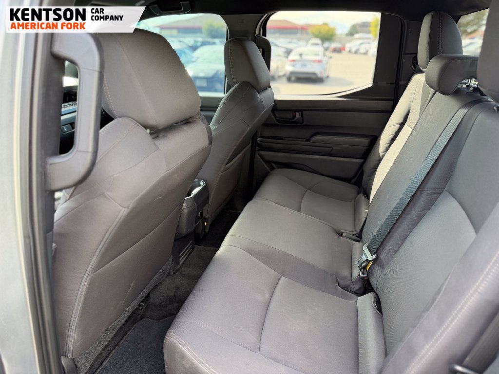 Used 2025 Toyota Tacoma SR5 AWD/4WD image 31
