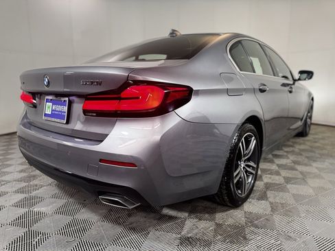 Used 2023 BMW 530i xDrive w/ Premium Package image 5
