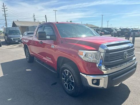 Used 2015 Toyota Tundra SR5 AWD/4WD image 11