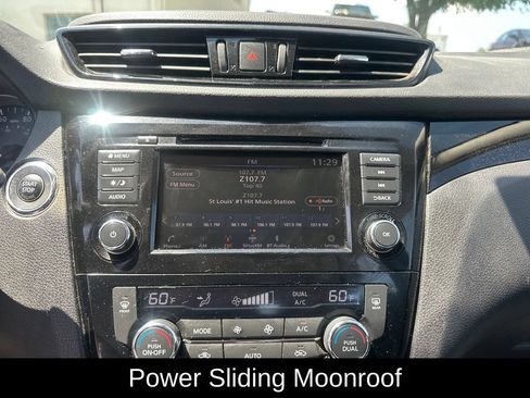 Used 2022 Nissan Rogue Sport SL w/ Premium Package AWD/4WD image 19