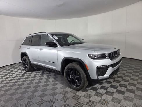 New 2026 Jeep Grand Cherokee Limited w/ Limited Altitude Package image 2