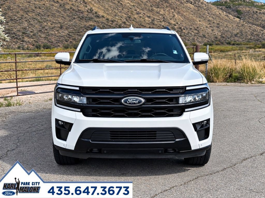 Used 2022 Ford Expedition Max Limited AWD/4WD image 8